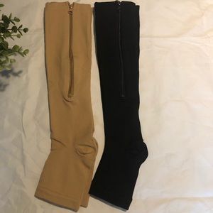 2 pairs of diabetes compression socks